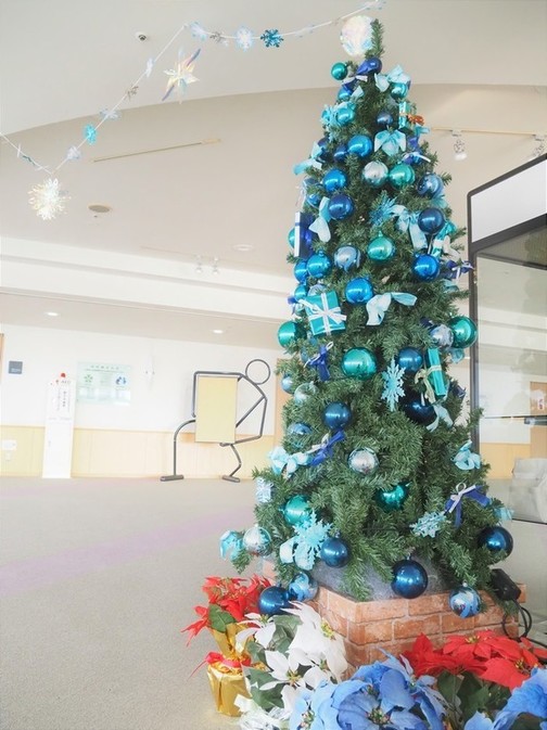 めむろーど2階クリスマスツリー