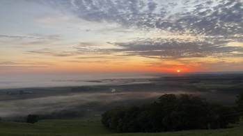 新嵐山展望台からの朝日